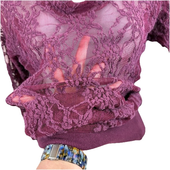Vanity Y2K Burgundy Women's Grunge Sheer Lace 3/4 Sleeved Hoodie Cowl Neck Sz M - Picture 2 of 8